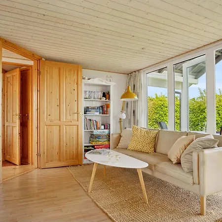 Erene - 100m From The Sea By Interhome *